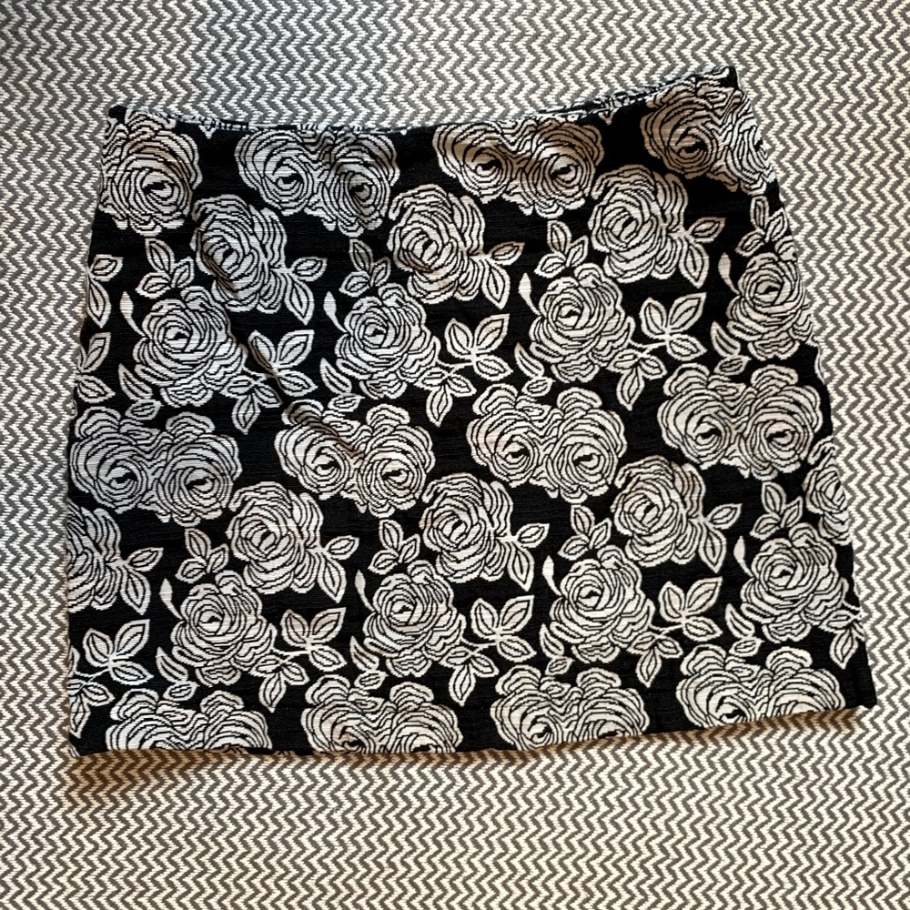 Forever 21 Floral Pattern Mini Skirt